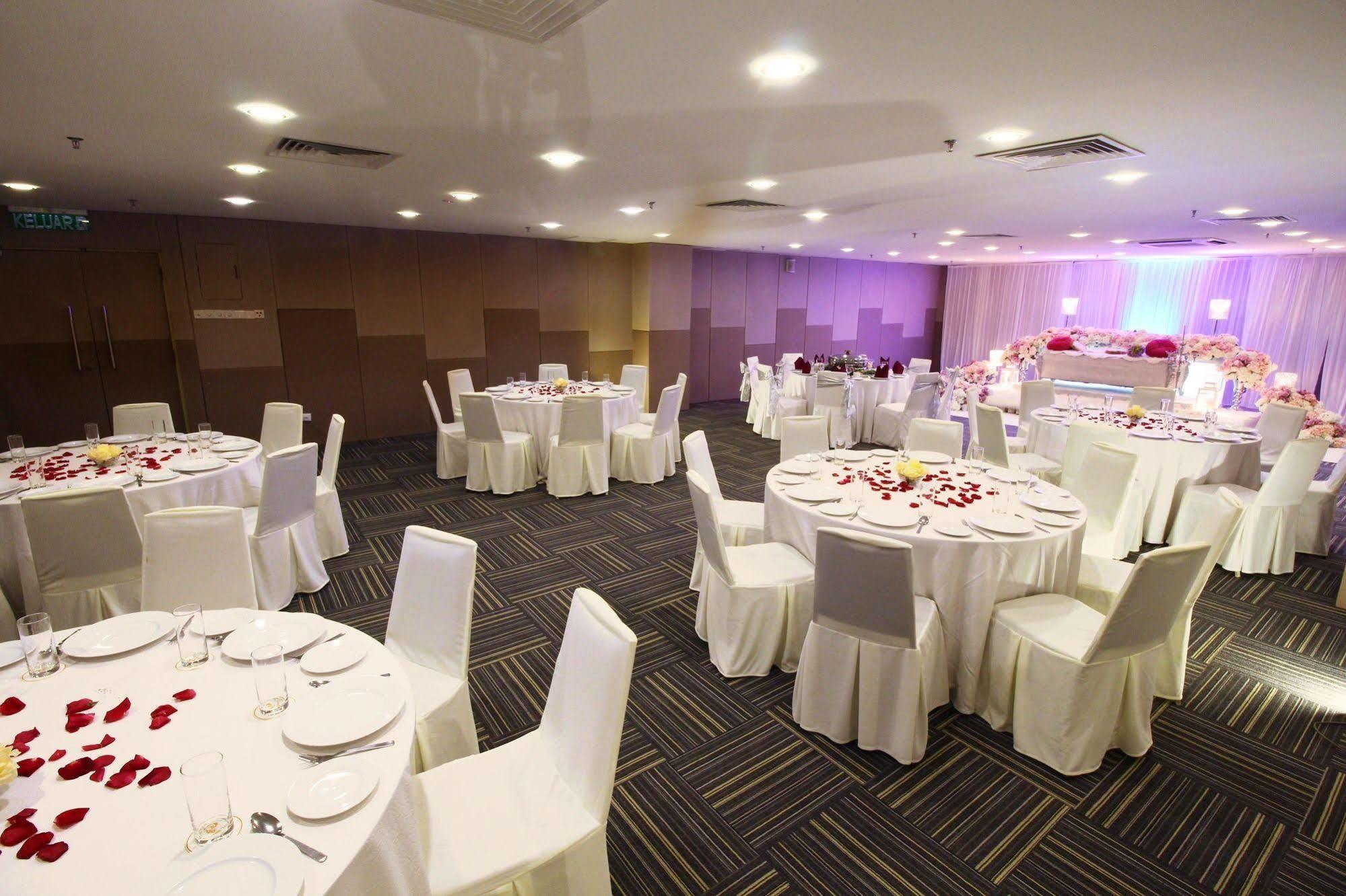 Hotel Pudu Plaza Kuala Lumpur Exterior photo